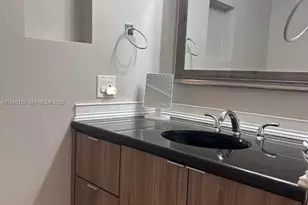 14234 NE 3rd Ct, Miami, FL 33161 - Photo 47