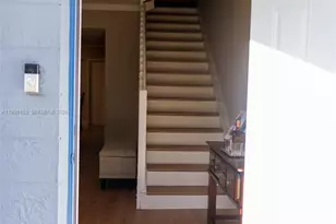 14234 NE 3rd Ct, Miami, FL 33161 - Photo 5