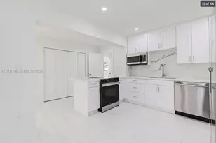 865 W 72nd Pl, Hialeah, FL 33014 - Photo 17