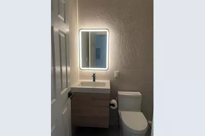 5350 SW 33rd Ave, Hollywood, FL 33312 - Photo 9