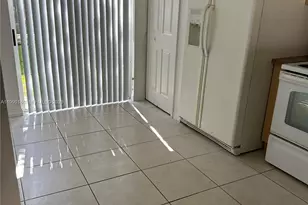 2911 SE 13th Ave, Homestead, FL 33035 - Photo 5