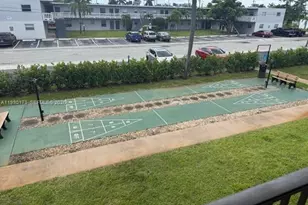 421 NE 1st St, Hallandale Beach, FL 33009 - Photo 5