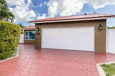 4548 SW 28th Way, Dania Beach, FL 33312 - Photo 3