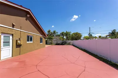 4548 SW 28th Way, Dania Beach, FL 33312 - Photo 49