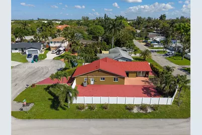 4548 SW 28th Way, Dania Beach, FL 33312 - Photo 55