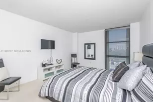 3675 N Country Club Dr, Aventura, FL 33180 - Photo 21