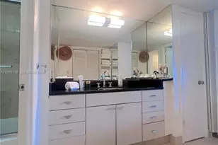 5838 Collins Ave, Miami Beach, FL 33140 - Photo 17