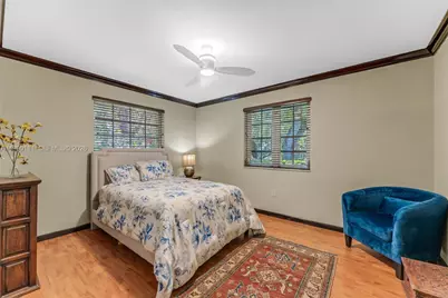 7405 SW 164th St, Palmetto Bay, FL 33157 - Photo 17