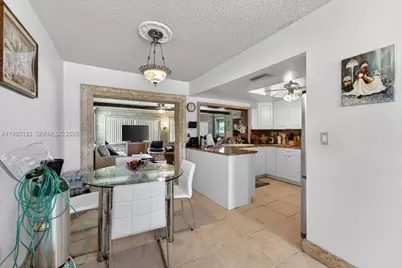 1125 NW 69th Ave, Margate, FL 33063 - Photo 5