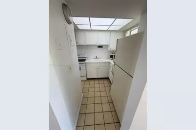 1333 E Hallandale Beach Blvd #223, Hallandale Beach, FL 33009 - Photo 5