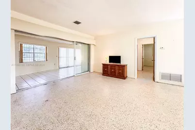 15501 SW 88th Ave, Palmetto Bay, FL 33157 - Photo 7