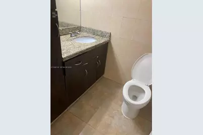 26 Diplomat Pkwy #2208, Hallandale Beach, FL 33009 - Photo 3