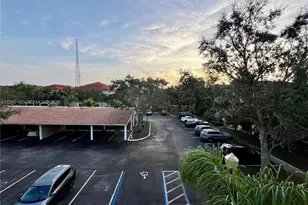 5570 NW 61st St, Coconut Creek, FL 33073 - Photo 13