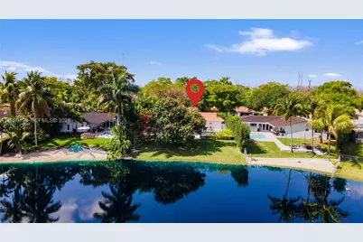 7327 Sabal Dr, Miami Lakes, FL 33014 - Photo 43