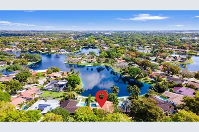 7327 Sabal Dr, Miami Lakes, FL 33014 - Photo 41