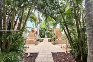 1115 Meridian Ave, Miami Beach, FL 33139 - Photo 17