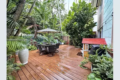 1115 Meridian Ave #Townhouse, Miami Beach, FL 33139 - Photo 15