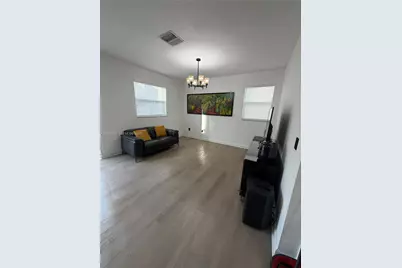 11277 NW 44th Ter, Doral, FL 33178 - Photo 9
