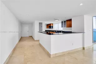 1800 N Bayshore Dr, Miami, FL 33132 - Photo 5
