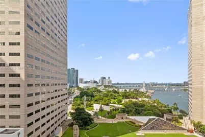 325 S Biscayne Blvd #1718, Miami Beach, FL 33131 - Photo 17