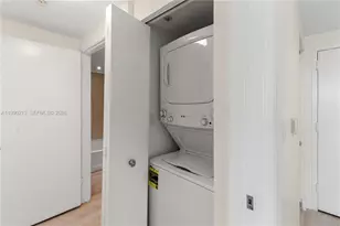 325 S Biscayne Blvd, Miami Beach, FL 33131 - Photo 9