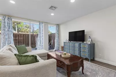 835 NW 80th Ter #11, Plantation, FL 33324 - Photo 25