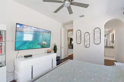 1495 Windjammer Way, Hollywood, FL 33019 - Photo 35