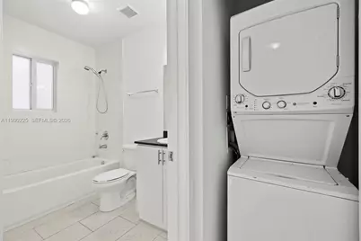 405 E 7th St #303, Hialeah, FL 33010 - Photo 5