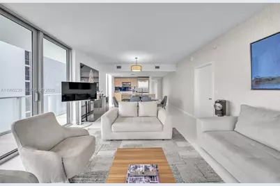 16385 Biscayne Blvd #2707, North Miami Beach, FL 33160 - Photo 11