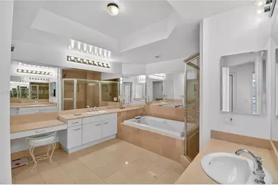 21150 Point Pl #1505, Aventura, FL 33180 - Photo 21