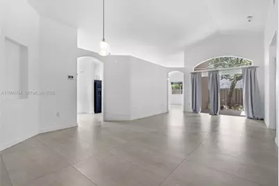 9264 SW 209th Ter, Cutler Bay, FL 33189 - Photo 5