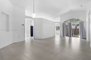 9264 SW 209th Terrace, Cutler Bay, FL 33189 - Photo 5