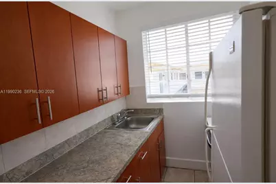 1563 SW 2nd St #8, Miami, FL 33135 - Photo 1