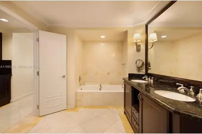 601 N Ft Lauderdale Beach Blvd #903, Fort Lauderdale, FL 33304 - Photo 5