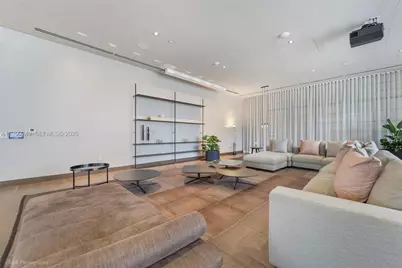 159 NE 6th St #2607, Miami, FL 33132 - Photo 35