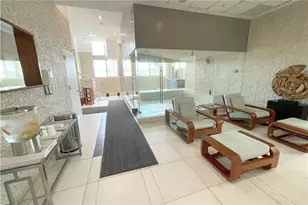 92 SW 3rd St, Miami, FL 33130 - Photo 35