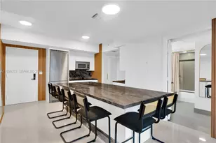 92 SW 3rd St, Miami, FL 33130 - Photo 5