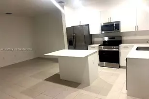 27640 SW 156th Ct, Homestead, FL 33032 - Photo 9