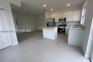 27640 SW 156th Ct, Homestead, FL 33032 - Photo 3