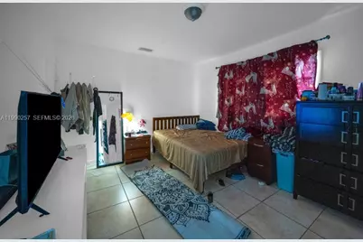 3018 NW 23rd Ave, Miami, FL 33142 - Photo 9