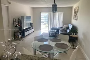 4700 Washington St, Hollywood, FL 33021 - Photo 7