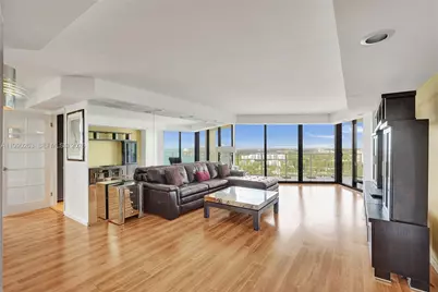 4000 Towerside Ter #2111, Miami, FL 33138 - Photo 5