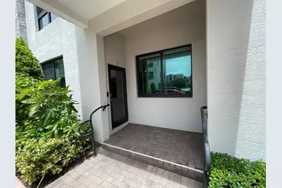 4700 NW 84th Ave #17, Doral, FL 33166 - Photo 1