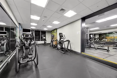 1750 N Bayshore Dr #2804, Miami, FL 33132 - Photo 23