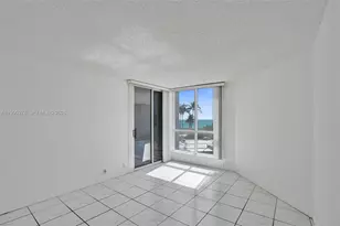 6767 Collins Ave, Miami Beach, FL 33141 - Photo 25