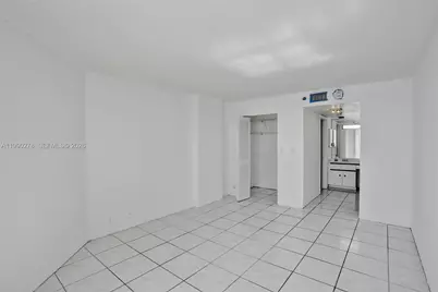 6767 Collins Ave #304, Miami Beach, FL 33141 - Photo 27