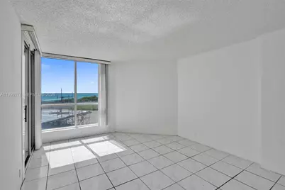 6767 Collins Ave #304, Miami Beach, FL 33141 - Photo 25