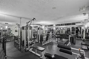 6767 Collins Ave, Miami Beach, FL 33141 - Photo 39