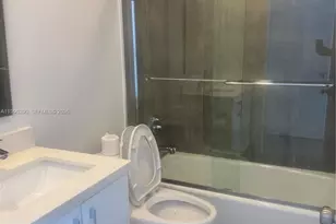 534 NE 195th St, Miami, FL 33179 - Photo 25