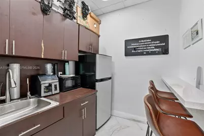 For Sale Beauty Salon in Hialeah, Hialeah, FL 33015 - Photo 13
